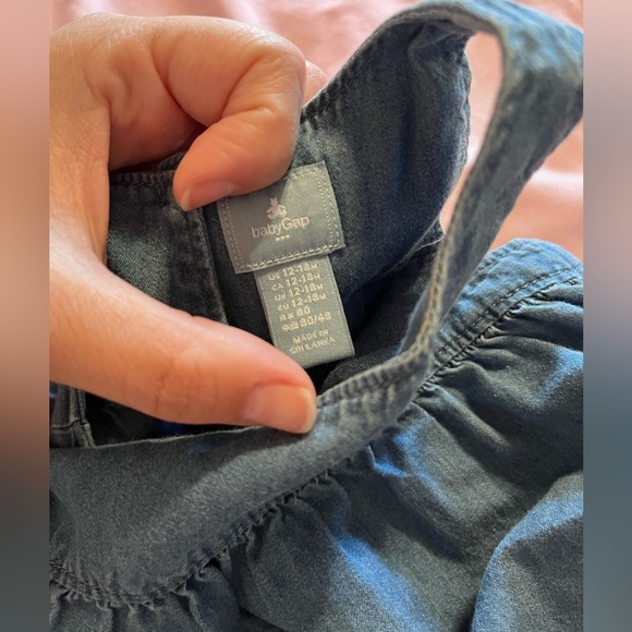 Baby Gap Top - Picture 3 of 3